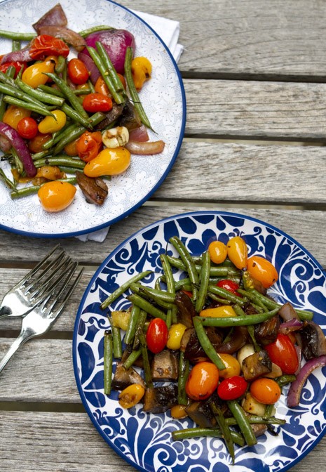 Grilled vegetables on blue & white china