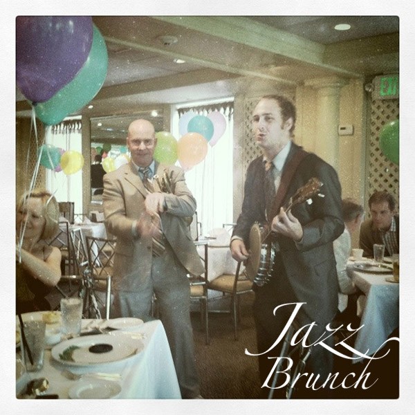 Sunday live music brunch in New Orleans