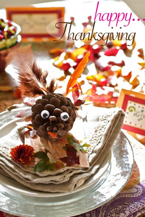 Thanksgiving Table Setting on MarlaMeridith.com