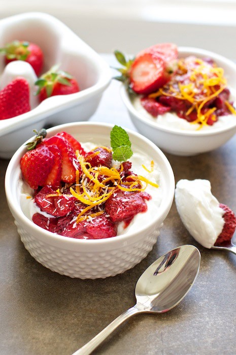 Roasted Strawberry Yogurt Parfaits | recipe on MarlaMeridith.com