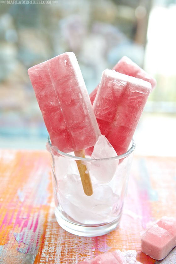 Sparkling Fruity Izze & Cream Cocktail Popsicles | MarlaMeridith.com