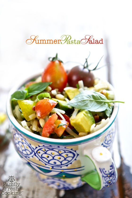 SUMMER PASTA SALAD #recipe Make the most of summers freshest produce! @marlameridith MarlaMeridith.com #glutenfree