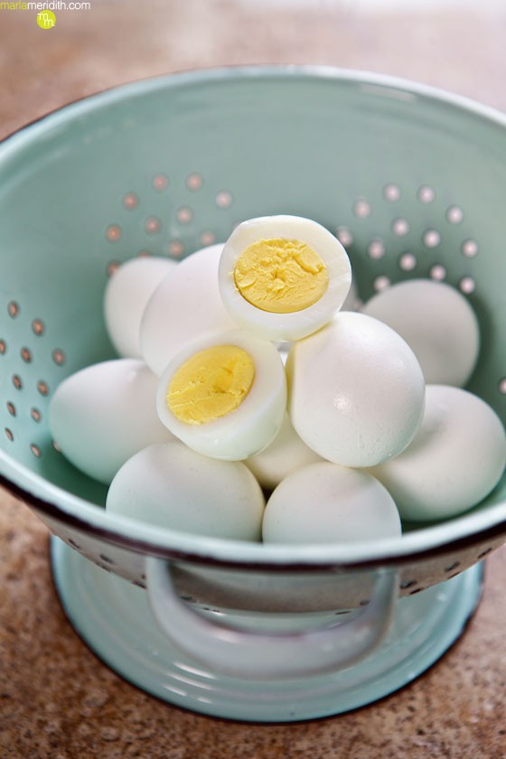 How to: Perfect Hard Boiled Eggs | MarlaMeridith.com