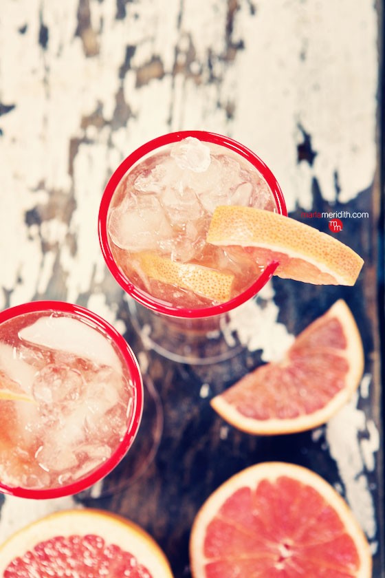 Grapefruit Wine Cooler Cocktail | MarlaMeridith.com ( @marlameridith )