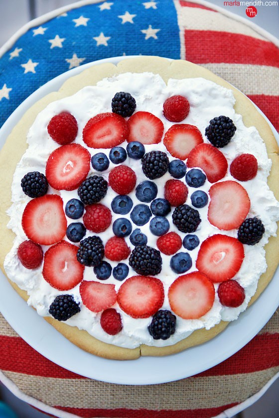 Everyone will fall in love with this Berry Dessert Pizza. A simple story prepare recipe for July4th. Get the #recipe on MarlaMeridith.com
