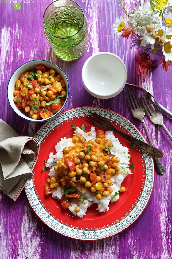 Vegan Thai Chickpea Curry recipe. Delicious for Meatless Monday & the kids will love it too! MarlaMeridith.com ( @marlameridith ) #vegan #recipe