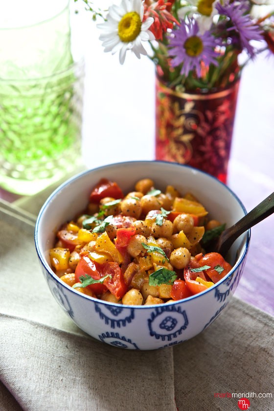 Vegan Thai Chickpea Curry recipe. Delicious for Meatless Monday & the kids will love it too! MarlaMeridith.com ( @marlameridith ) #vegan #recipe