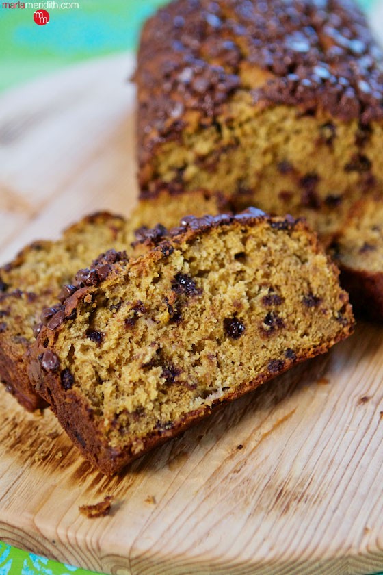 Chocolate Chip Pumpkin Banana Bread. Enjoy this favorite recipe for breakfast, brunch, snacks, dessert & lunch boxes! MarlaMeridith.com ( @marlameridith )