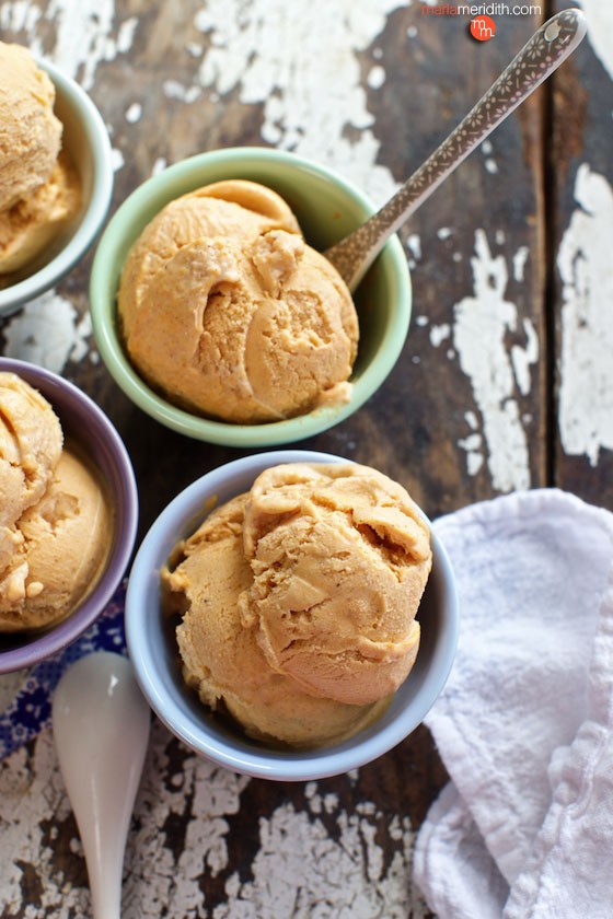 Maple Pumpkin Ice Cream | This dessert recipe is bursting with fall flavors! MarlaMeridith.com ( @marlameridith )