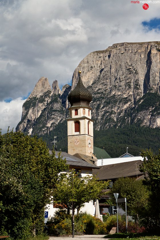 Vols am Schlern. A beautiful, historic village on our Italian Dolomites trek. MarlaMeridith.com ( @marlameridith )