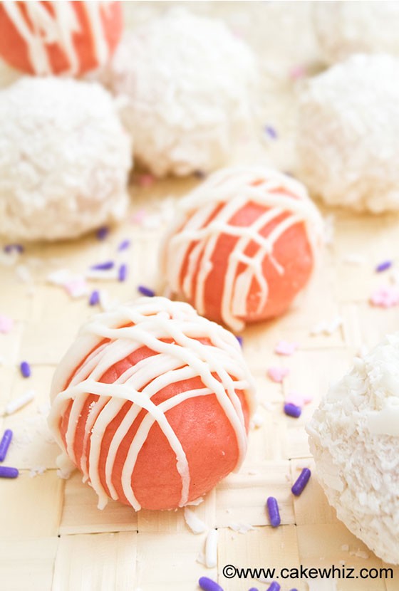 Pink Velvet Cake Truffles by Cake Whiz | featured on MarlaMeridith.com ( @marlameridith ) #valentinesday