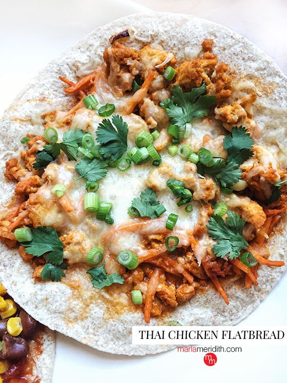 Thai Chicken Flatbread #recipe A quick meal that super to please everyone! MarlaMeridith.com ( @marlameridith )
