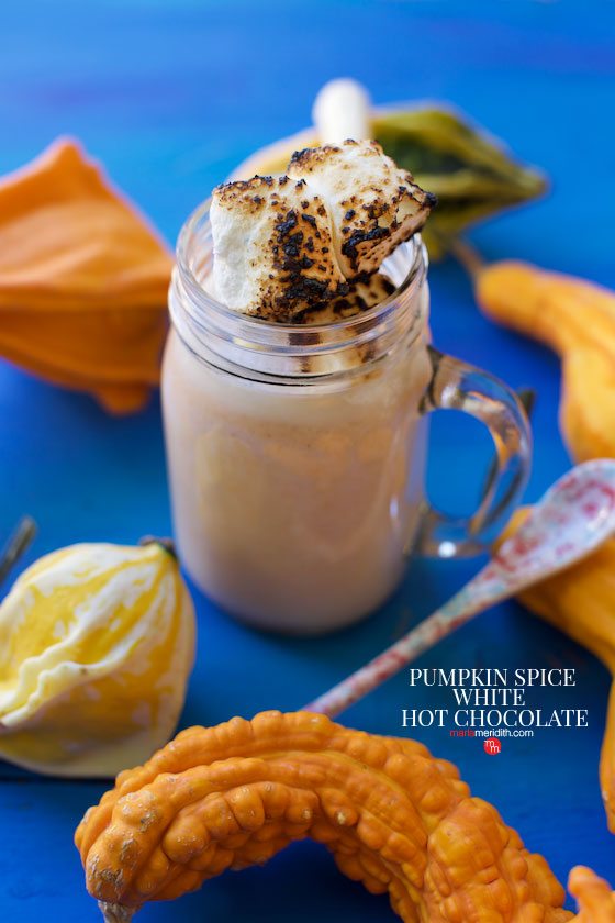 Pumpkin Spice White Hot Chocolate, a delish holiday treat! Marlameridith.com #recipe #chocolate #hotcocoa