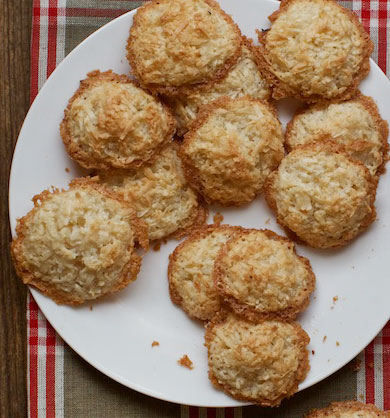 Coconut Macaroons are grain free and gluten free treat for the holidays. Get the recipe on MarlaMeridith.com #christmas #cookies #coconut