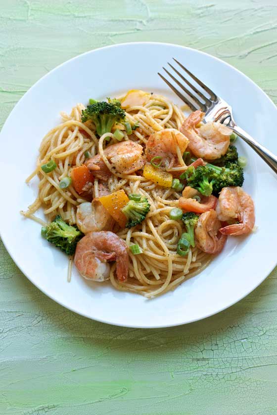 Spaghetti with Shrimp & Vegetables, a healthy, protein packed & delicious pasta recipe! MarlaMeridith.com #recipe #pasta