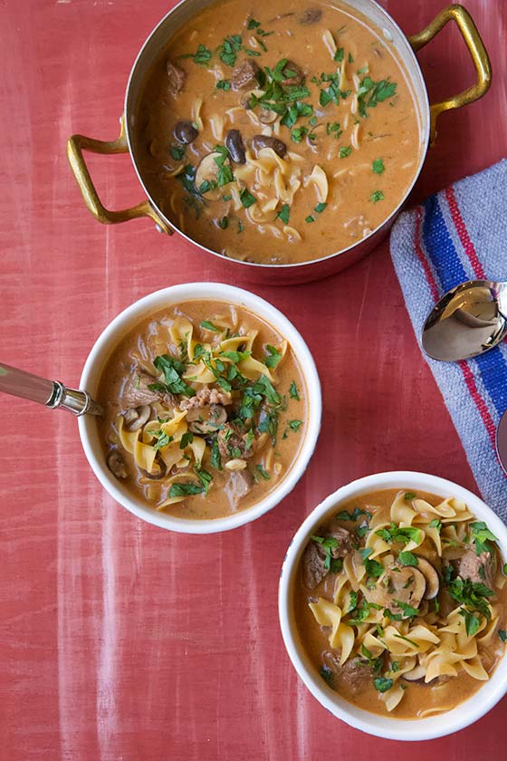 This healthy and delicious One-Pot Beef Stroganoff Soup recipe is everything you need for a warming family meal that comes together in just 30 minutes | MarlaMeridith.com