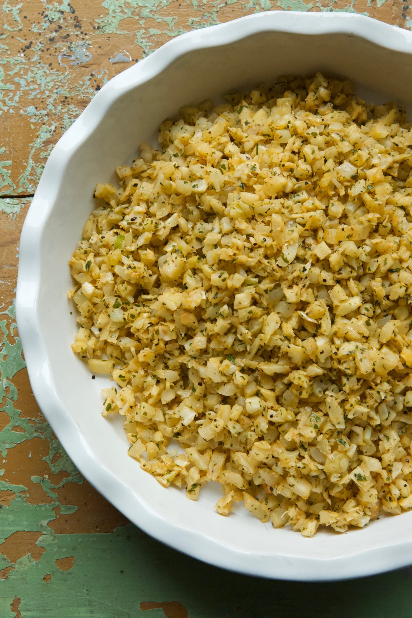 In just 15 minutes you can have this gluten free/grain free Buttery Lemon Garlic Cauliflower Rice on the table. A great side dish and the perfect alternative to heavy carbs. MarlaMeridith.com