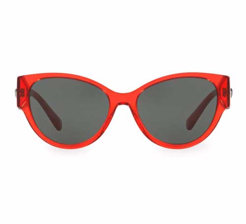 Looking for something great to wear for July 4th? Here are some favorites to shop right now in red, white and blue, get them before they are gone! MarlaMeridith.com